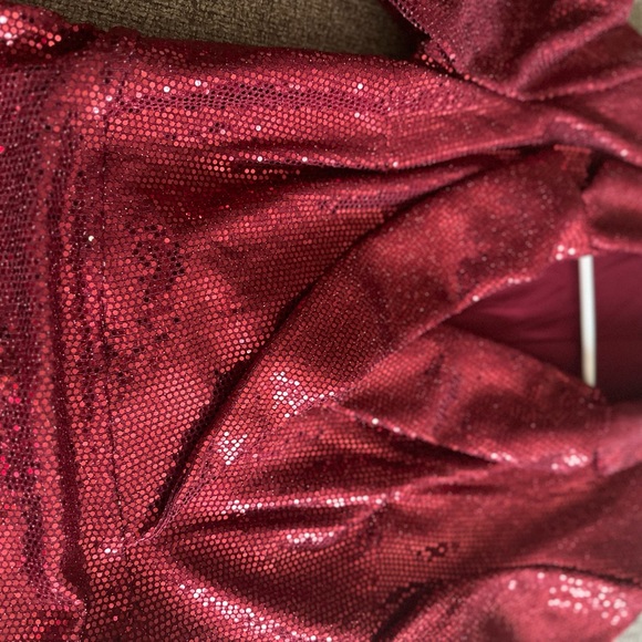 Red sequin dress - NWOT , really pretty and comfy. Comes above the knee - Picture 3 of 5